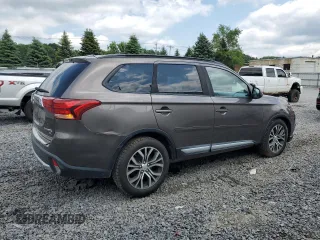 2016 Mitsubishi Outlander SE with VIN JA4AZ3A37GZ057641, listed as a Copart auction lot 61936725 with 170,953 mi miles and Clean title. Bid and sale history available at DreamBid. Image 3.