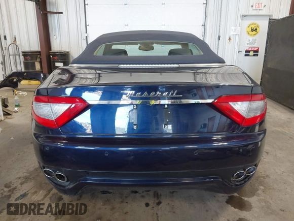 2015 Maserati GranTurismo Convertible Sport with VIN ZAM45MMA5F0141129, listed as a IAAI auction lot 41538585 with 11,267 mi miles. Bid and sale history available at carsss.com. Image 17.