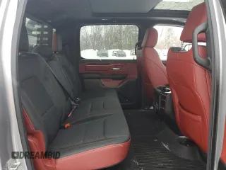 2022 Ram 1500 Rebel z VIN 1C6SRFLT4NN269031, wystawiony jako Copart lot #42962065 z przebiegiem 37 925 mil mil oraz Czysty tytuł • Clean title. Historia ofert i sprzedaży dostępna na DreamBid. Obrazek 10.