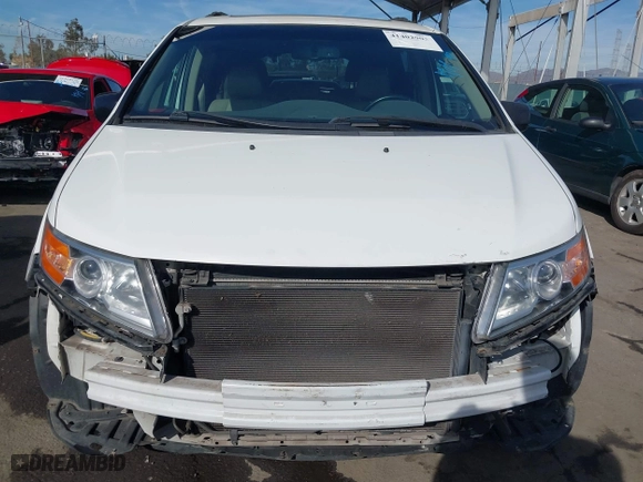 2011 Honda Odyssey EX-L with VIN 5FNRL5H67BB007777, listed as a IAAI auction lot 41402903 with 210,921 mi miles. Bid and sale history available at carsss.com. Image 13.
