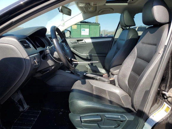2017 Volkswagen Jetta 1.4T SE with VIN 3VWDB7AJ9HM290160, listed as a Copart auction lot 53777805 with 103,739 mi miles and Clean Title. Bid and sale history available at carsss.com. Image 7.