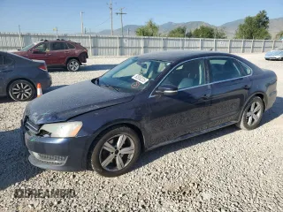 2013 Volkswagen Passat SE with VIN 1VWBP7A36DC141193, listed as a Copart auction lot 60550225 with 153,530 mi miles and Salvage title. Bid and sale history available at DreamBid. Image 1.
