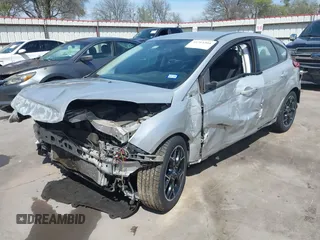 2013 Ford Focus SE with VIN 1FADP3K2XDL123506, listed as a IAAI auction lot 41764301 with 149,246 mi miles. Bid and sale history available at carsss.com. Image 6.