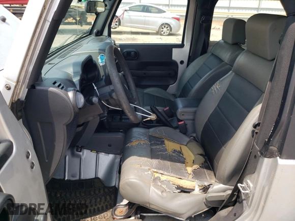 2009 Jeep Wrangler X с VIN 1J4FA241X9L725231, выставлен на аукционе Copart как лот 60408605 с пробегом 233 218 миль миль и Чистый • Clean title. История ставок и продаж доступна на DreamBid. Изображение 7.