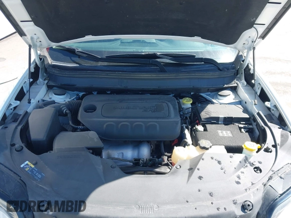 2019 Jeep Cherokee Latitude with VIN 1C4PJMCB6KD284293, listed as a IAAI auction lot 42597573 with 112,301 mi miles and . Bid and sale history available at DreamBid. Image 10.