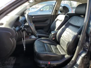 2002 Volkswagen Passat GLX with VIN WVWTH63B22P440401, listed as a Copart auction lot 80511804 with 142,772 mi miles and Salvage Title. Bid and sale history available at carsss.com. Image 7.