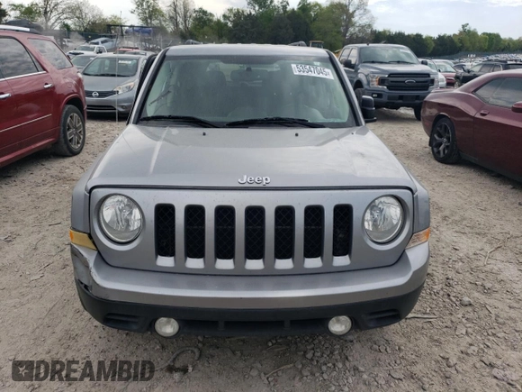 2017 Jeep Patriot High Altitude z VIN 1C4NJPFA4HD160978, wystawiony jako Copart lot #53547045 z przebiegiem 127 297 mil mil oraz Szkoda całkowita • Salvage title. Historia ofert i sprzedaży dostępna na DreamBid. Obrazek 5.