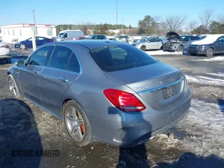 2015 Mercedes-Benz C-Class C 400 with VIN 55SWF6GB7FU018295, listed as a IAAI auction lot 41217523 with 120,822 mi miles. Bid and sale history available at carsss.com. Image 3.