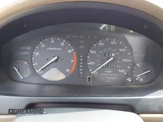1994 Honda Accord EX with VIN 1HGCD5654RA042441, listed as a IAAI auction lot 42129570 with 121,220 mi miles and . Bid and sale history available at carsss.com. Image 7.