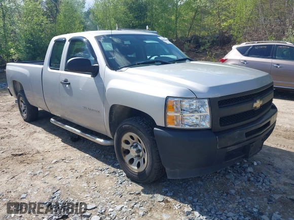 2010 Chevrolet Silverado 1500 with VIN 1GCSCPE03AZ263288, listed as a IAAI auction lot 42201341 with 179,439 mi miles and . Bid and sale history available at DreamBid. Image 1.