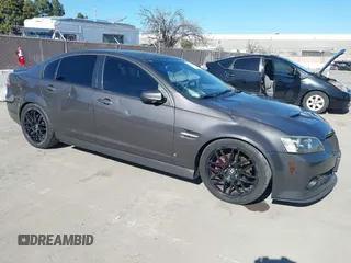 2009 Pontiac G8 GT with VIN 6G2EC57Y29L162950, listed as a IAAI auction lot 41760936 with 194,855 mi miles. Bid and sale history available at carsss.com. Image 1.