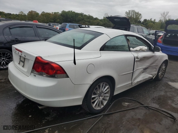 2009 Volvo C70 with VIN YV1MC67209J071512, listed as a Copart auction lot 72739724 with 101,877 mi miles and Salvage Title. Bid and sale history available at carsss.com. Image 3.
