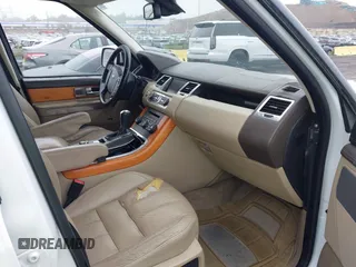 2011 Land Rover Range Rover Sport HSE Lux with VIN SALSK2D40BA264515, listed as a IAAI auction lot 42519529 with 131,310 mi miles and . Bid and sale history available at DreamBid. Image 5.