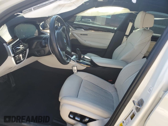 2020 BMW 5 Series 540i с VIN WBAJS1C08LWW81734, выставлен на аукционе Copart как лот 46946895 с пробегом 46 101 миль миль и Списание • Salvage title. История ставок и продаж доступна на DreamBid. Изображение 7.