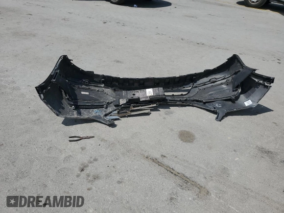 2018 Hyundai Santa Fe 2.4L z VIN 5XYZTDLB5JG551524, wystawiony jako Copart lot #57170985 z przebiegiem 139 248 mil mil oraz Szkoda całkowita • Salvage title. Historia ofert i sprzedaży dostępna na DreamBid. Obrazek 13.
