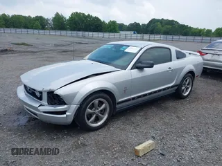 2006 Ford Mustang Standard с VIN 1ZVHT80N365131890, выставлен на аукционе IAAI как лот 42291926 с пробегом 199 403 миль миль и . История ставок и продаж доступна на DreamBid. Изображение 2.