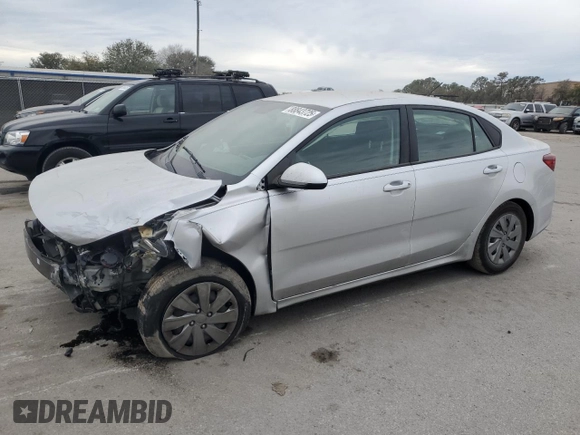 2020 Kia Rio LX with VIN 3KPA24AD7LE352849, listed as a Copart auction lot 88843725 with 80,805 mi miles and Salvage Title. Bid and sale history available at carsss.com. Image 1.