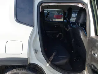 2017 Jeep Renegade Limited with VIN ZACCJADB5HPE83227, listed as a IAAI auction lot 41266582 with 150,404 mi miles and . Bid and sale history available at DreamBid. Image 8.