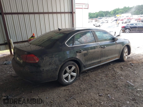 2013 Volkswagen Passat SE with VIN 1VWBH7A38DC028231, listed as a IAAI auction lot 42629167 with Not provided miles and . Bid and sale history available at DreamBid. Image 4.