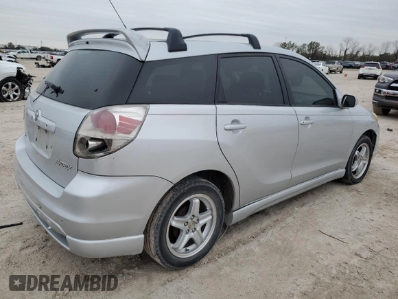 2006 Toyota Matrix STD with VIN 2T1KR32E96C614648, listed as a Copart auction lot 45016095 with 196,432 mi miles and Salvage title. Bid and sale history available at DreamBid. Image 3.