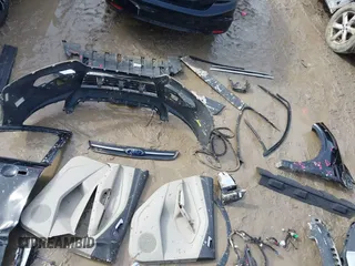 2013 Ford Escape SE с VIN 1FMCU0GX0DUD08753, выставлен на аукционе IAAI как лот 41674828 с пробегом 149 850 миль миль и . История ставок и продаж доступна на DreamBid. Изображение 12.