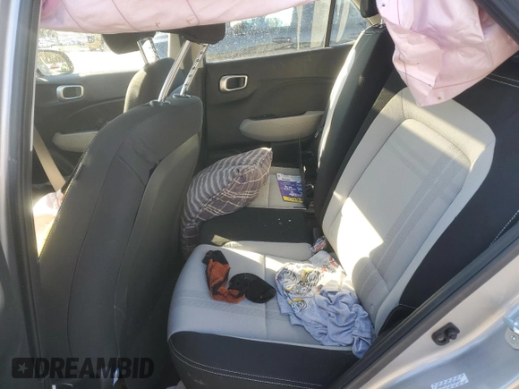 2024 Hyundai Venue SEL with VIN KMHRC8A34RU280089, listed as a Copart auction lot 41864865 with 18,872 mi miles and Salvage Title. Bid and sale history available at DreamBid. Image 10.