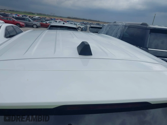 2020 Chevrolet Equinox LT with VIN 2GNAXUEV5L6244807, listed as a IAAI auction lot 41657321 with 98,151 mi miles and . Bid and sale history available at DreamBid. Image 20.