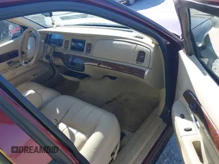2006 Mercury Grand Marquis LS Premium z VIN 2MEFM75V06X622375, wystawiony jako IAAI lot #41686035 z przebiegiem 165 495 mil mil oraz . Historia ofert i sprzedaży dostępna na DreamBid. Obrazek 5.
