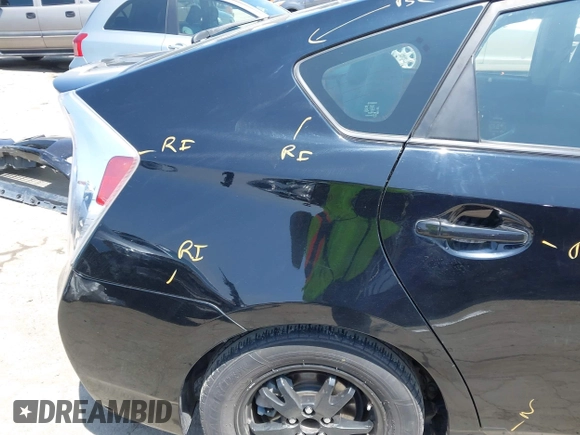2014 Toyota Prius Four with VIN JTDKN3DUXE1738737, listed as a IAAI auction lot 42159877 with 47,221 mi miles. Bid and sale history available at carsss.com. Image 20.