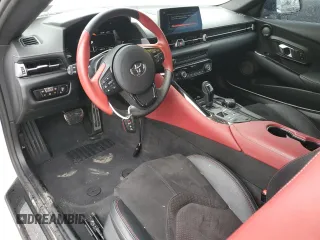 2022 Toyota Supra 3.0 z VIN WZ1DB0C00NW047378, wystawiony jako Copart lot #78797403 z przebiegiem 14 113 mil mil oraz . Historia ofert i sprzedaży dostępna na DreamBid. Obrazek 8.