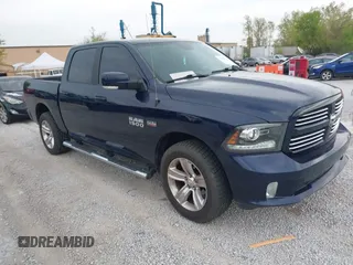 2017 Ram 1500 Sport z VIN 1C6RR7MTXHS624101, wystawiony jako IAAI lot #41928934 z przebiegiem 96 565 mil mil oraz . Historia ofert i sprzedaży dostępna na DreamBid. Obrazek 1.