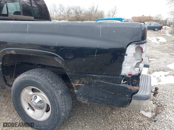 2001 Dodge Ram 1500 with VIN 3B7HC13Y61G727349, listed as a IAAI auction lot 41563067 with 160,688 mi miles. Bid and sale history available at carsss.com. Image 6.