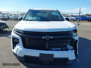 2024 Chevrolet Traverse FWD LT with VIN 1GNERGKSXRJ177642, listed as a IAAI auction lot 41655801 with 5,042 mi miles. Bid and sale history available at carsss.com. Image 12.