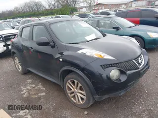 2014 Nissan Juke S with VIN JN8AF5MRXET359987, listed as a IAAI auction lot 41907420 with 127,508 mi miles. Bid and sale history available at carsss.com. Image 1.