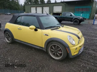2005 MINI Convertible S with VIN WMWRH33475TF81762, listed as a Copart auction lot 46510115 with 139,199 mi miles and Salvage title. Bid and sale history available at DreamBid. Image 4.