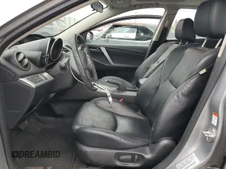 2011 Mazda 3 S Grand Touring z VIN JM1BL1M61B1452718, wystawiony jako Copart lot #50058205 z przebiegiem 160 504 mil mil oraz Szkoda całkowita • Salvage title. Historia ofert i sprzedaży dostępna na DreamBid. Obrazek 7.