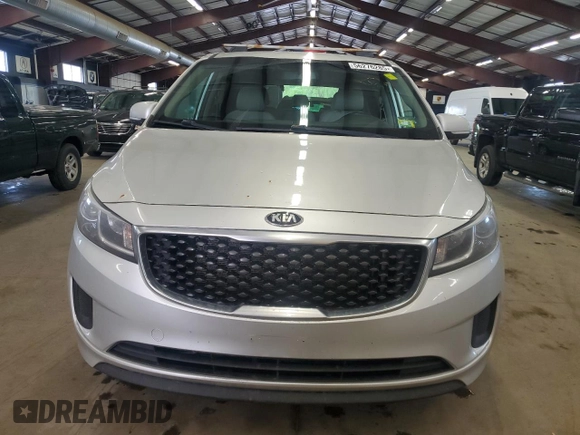 2016 Kia Sedona LX with VIN KNDMB5C19G6149219, listed as a Copart auction lot 56276285 with 194,393 mi miles and Clean Title. Bid and sale history available at DreamBid. Image 5.