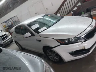 2013 Kia Optima LX with VIN KNAGM4A77D5400536, listed as a IAAI auction lot 41460372 with 84,560 mi miles. Bid and sale history available at carsss.com. Image 12.