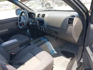 2004 GMC Canyon 1SB SLE Z85 z VIN 1GTCS138248206944, wystawiony jako IAAI lot #42546171 z przebiegiem 268 175 mil mil oraz . Historia ofert i sprzedaży dostępna na DreamBid. Obrazek 5.