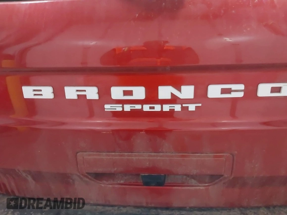 2024 Ford Bronco Sport Big Bend z VIN 3FMCR9B6XRRE82851, wystawiony jako IAAI lot #41999432 z przebiegiem 26 825 mil mil oraz . Historia ofert i sprzedaży dostępna na DreamBid. Obrazek 19.