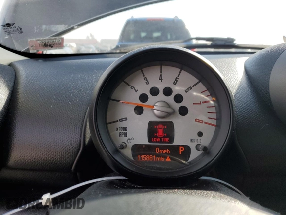2012 MINI Countryman with VIN WMWZB3C53CWM01616, listed as a Copart auction lot 47079535 with 115,881 mi miles and Clean Title. Bid and sale history available at DreamBid. Image 9.