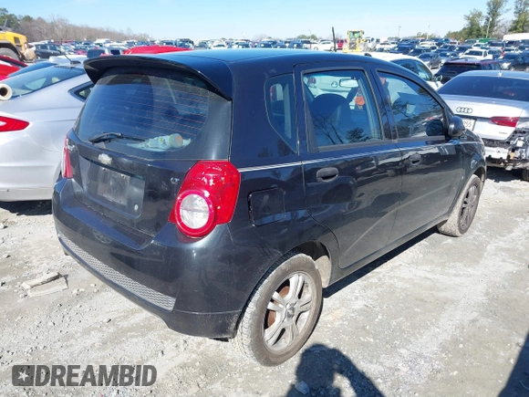 2009 Chevrolet Aveo 2LT z VIN KL1TG66EX9B349321, wystawiony jako IAAI lot #41575885 z przebiegiem 177 270 mil mil oraz . Historia ofert i sprzedaży dostępna na DreamBid. Obrazek 4.