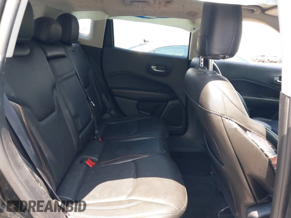 2018 Jeep Compass Limited with VIN 3C4NJDCBXJT332524, listed as a IAAI auction lot 42618421 with 61,854 mi miles and . Bid and sale history available at DreamBid. Image 8.
