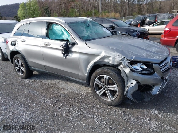 2019 Mercedes-Benz GLC with VIN WDC0G4JB2KV175112, listed as a IAAI auction lot 41909488 with 44,658 mi miles. Bid and sale history available at carsss.com. Image 1.