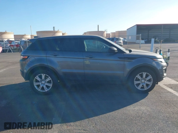2018 Land Rover Range Rover Evoque SE z VIN SALVP2RXXJH269826, wystawiony jako IAAI lot #41312348 z przebiegiem 44 984 mil mil oraz . Historia ofert i sprzedaży dostępna na DreamBid. Obrazek 14.