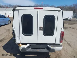 2009 Chevrolet Colorado Work Truck with VIN 1GCCS19E498152583, listed as a IAAI auction lot 41887121 with 245,280 mi miles. Bid and sale history available at carsss.com. Image 16.