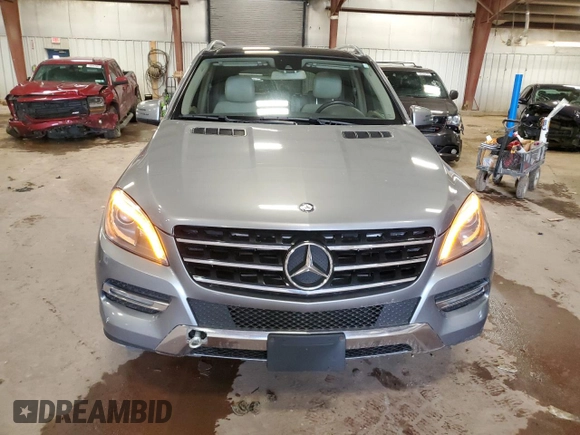 2014 Mercedes-Benz M 350 with VIN 4JGDA2EB0EA429463, listed as a Copart auction lot 60198335 with 197,530 mi miles and Clean title. Bid and sale history available at DreamBid. Image 5.