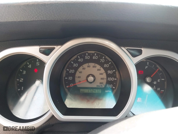 2004 Toyota 4Runner SR5 with VIN JTEZU14R840028057, listed as a IAAI auction lot 41876451 with 172,472 mi miles. Bid and sale history available at carsss.com. Image 7.