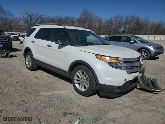 2013 Ford Explorer XLT with VIN 1FM5K7D86DGC94313, listed as a Copart auction lot 48380295 with 93,820 mi miles and Salvage Title. Bid and sale history available at carsss.com. Image 4.