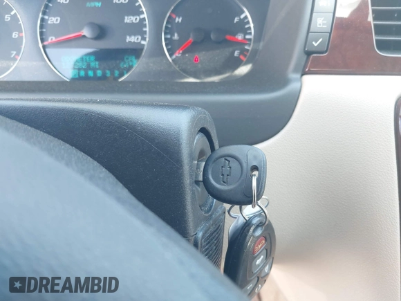 2009 Chevrolet Impala LT with VIN 2G1WT57K291283159, listed as a IAAI auction lot 41982786 with 130,000 mi miles and . Bid and sale history available at DreamBid. Image 11.